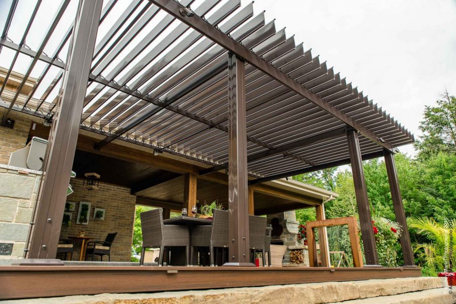 SunLouvre pergola